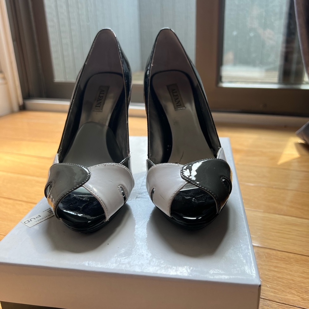 Alfani open toe heels